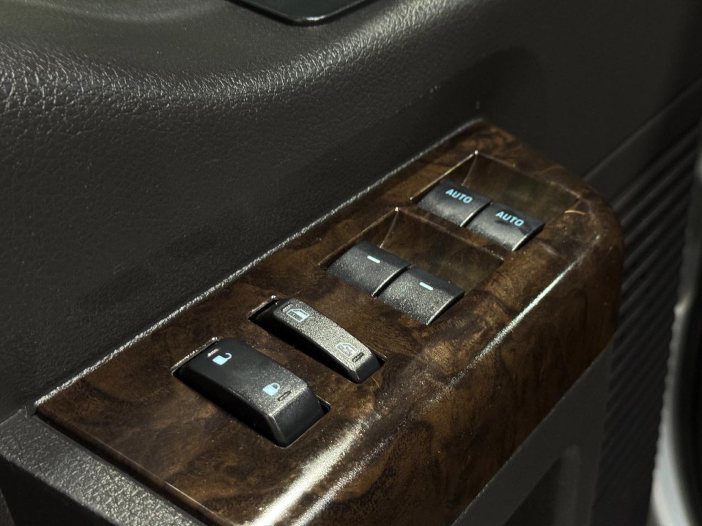 2014 Ford F-250 Image 31