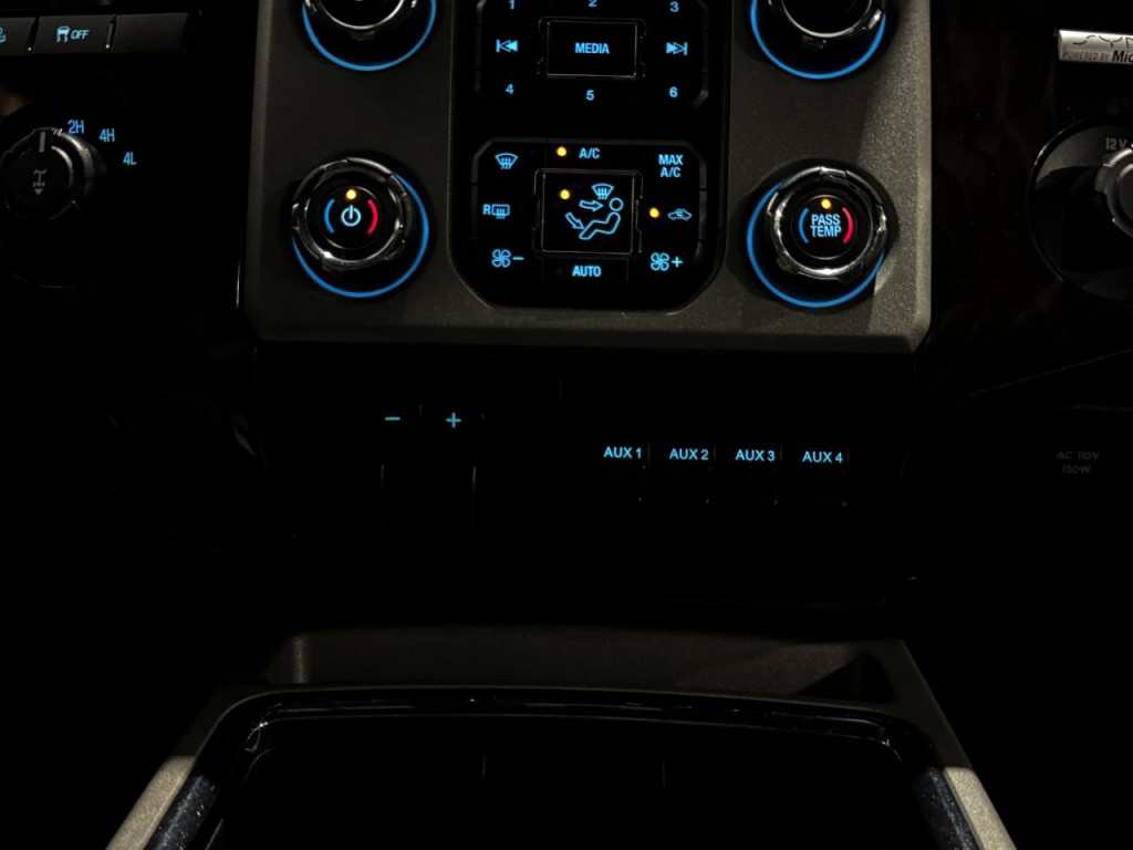 2014 Ford F-250 Image 35