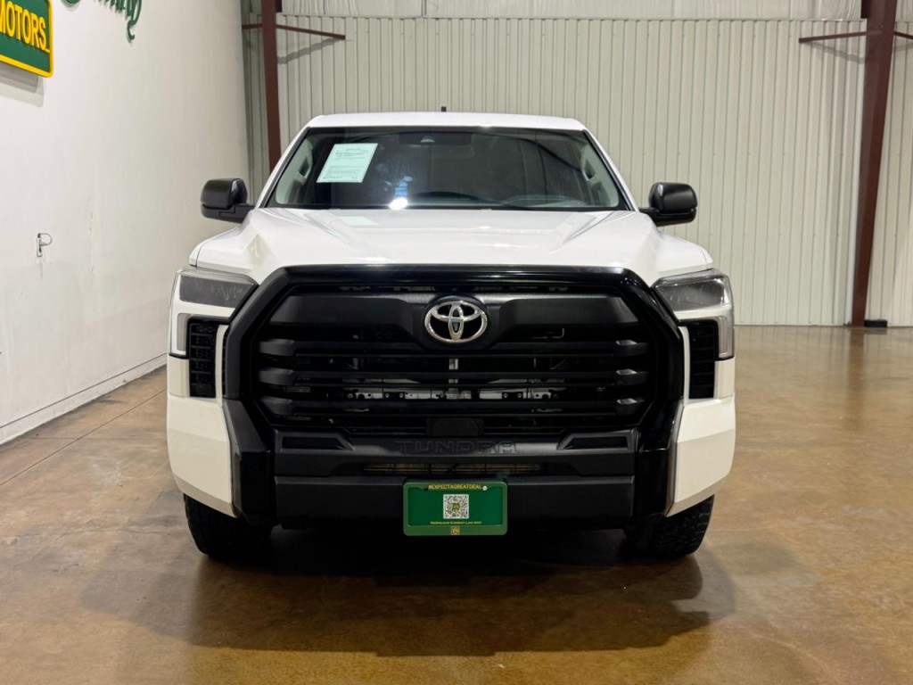 2024 Toyota Tundra Image 2
