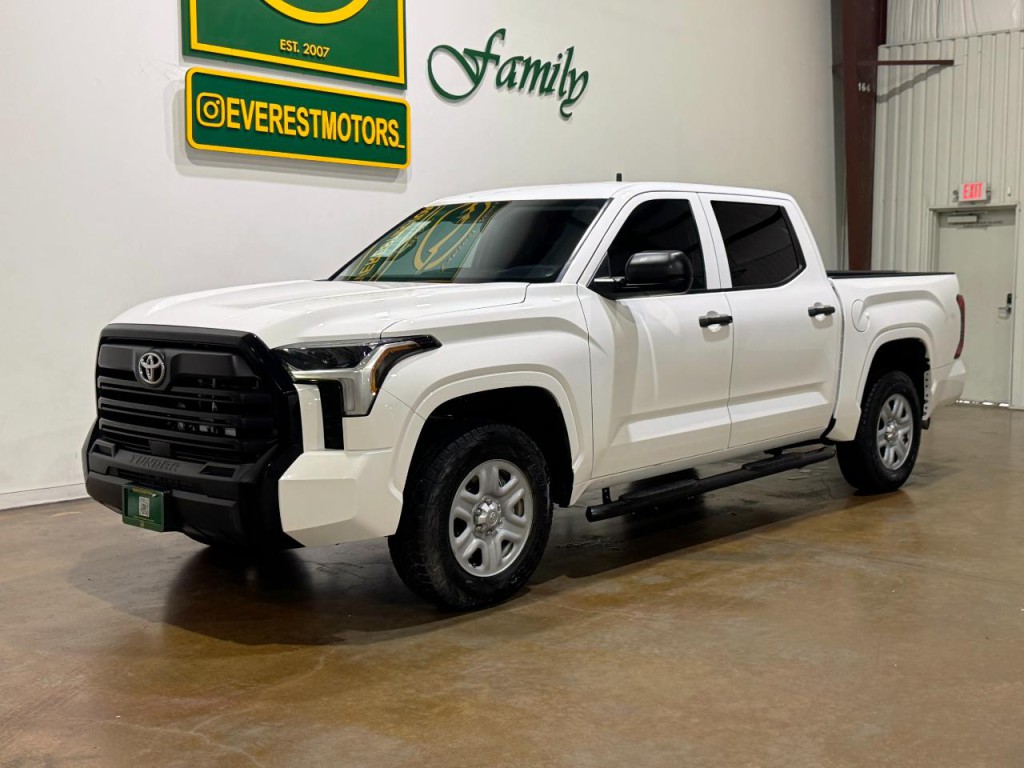 2024 Toyota Tundra Image 3