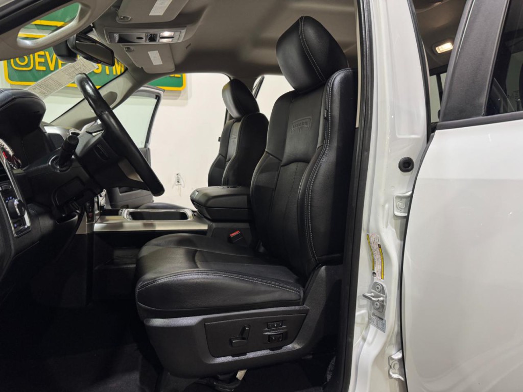 2018 RAM 2500 Image 12