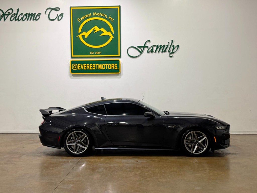 2024 Ford Mustang Image 10