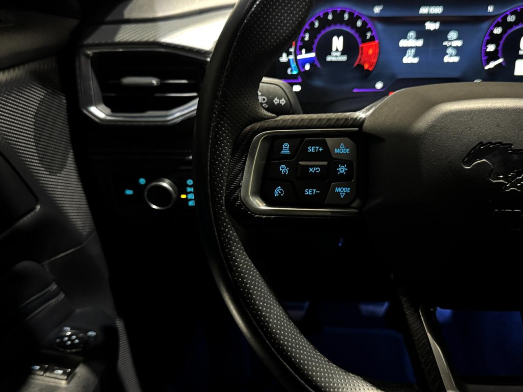 2024 Ford Mustang Image 19