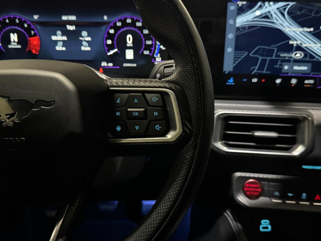 2024 Ford Mustang Image 20