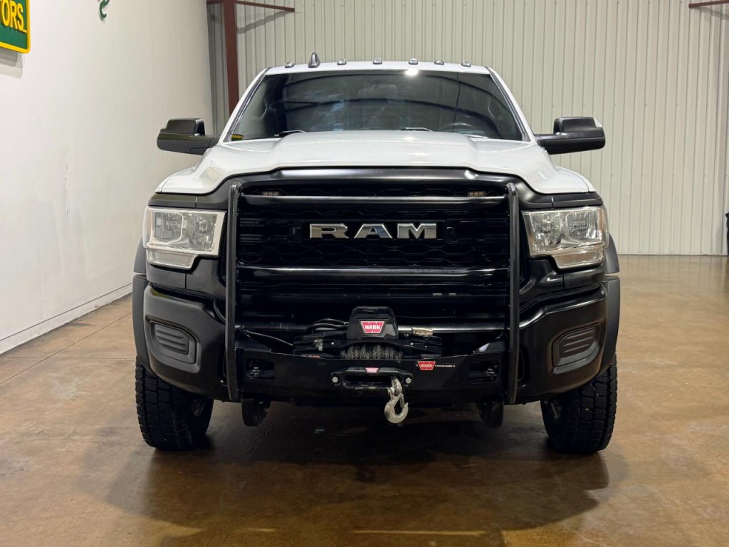 2022 RAM 5500 Image 2