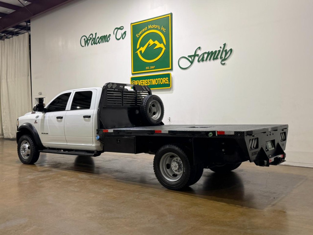 2022 RAM 5500 Image 6