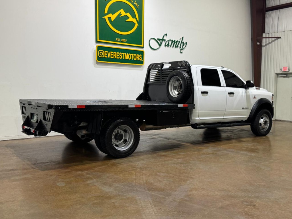 2022 RAM 5500 Image 8