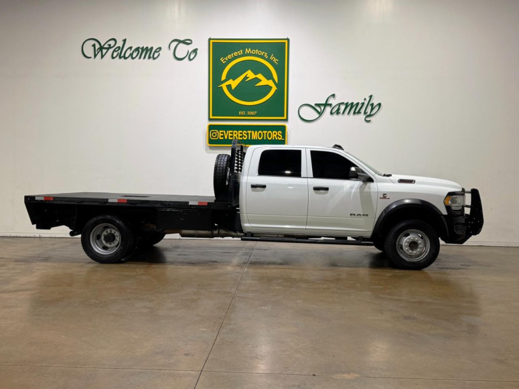 2022 RAM 5500 Image 9