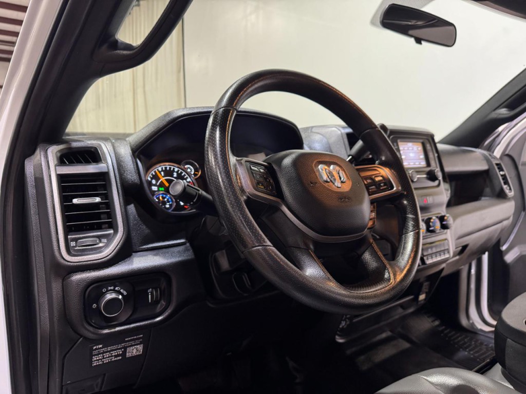 2022 RAM 5500 Image 10