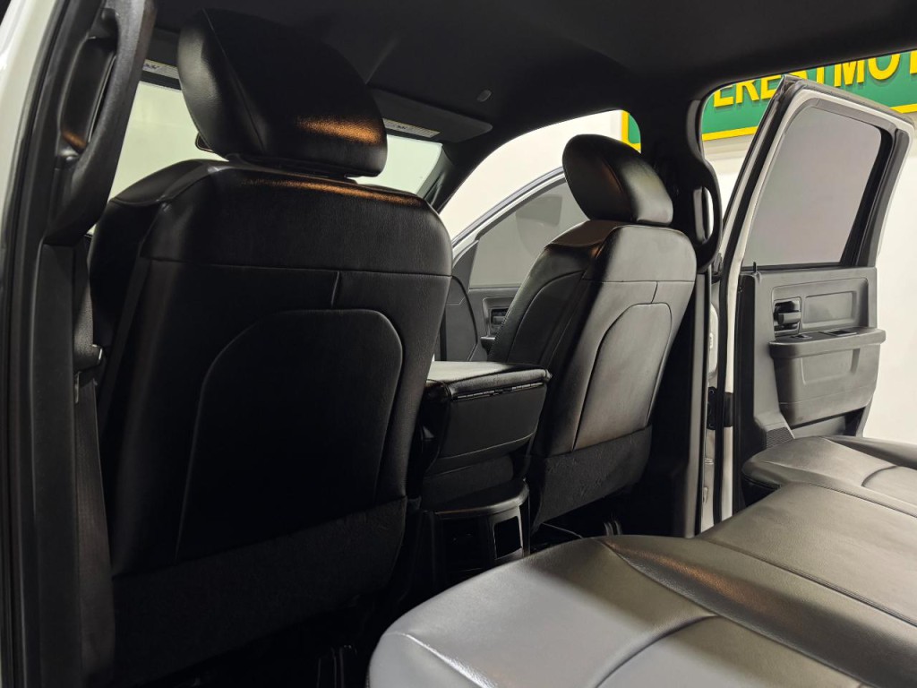 2022 RAM 5500 Image 16