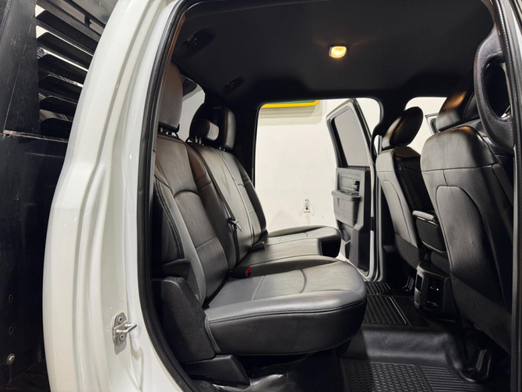 2022 RAM 5500 Image 17