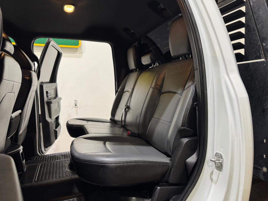 2022 RAM 5500 Image 18