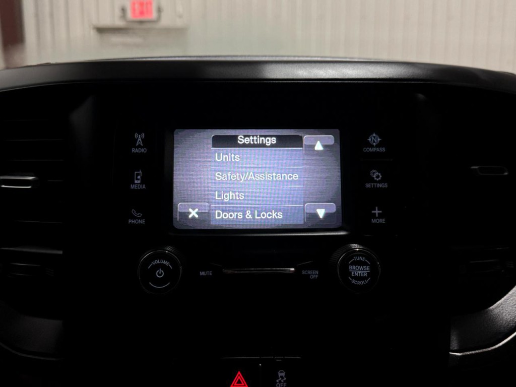 2022 RAM 5500 Image 37