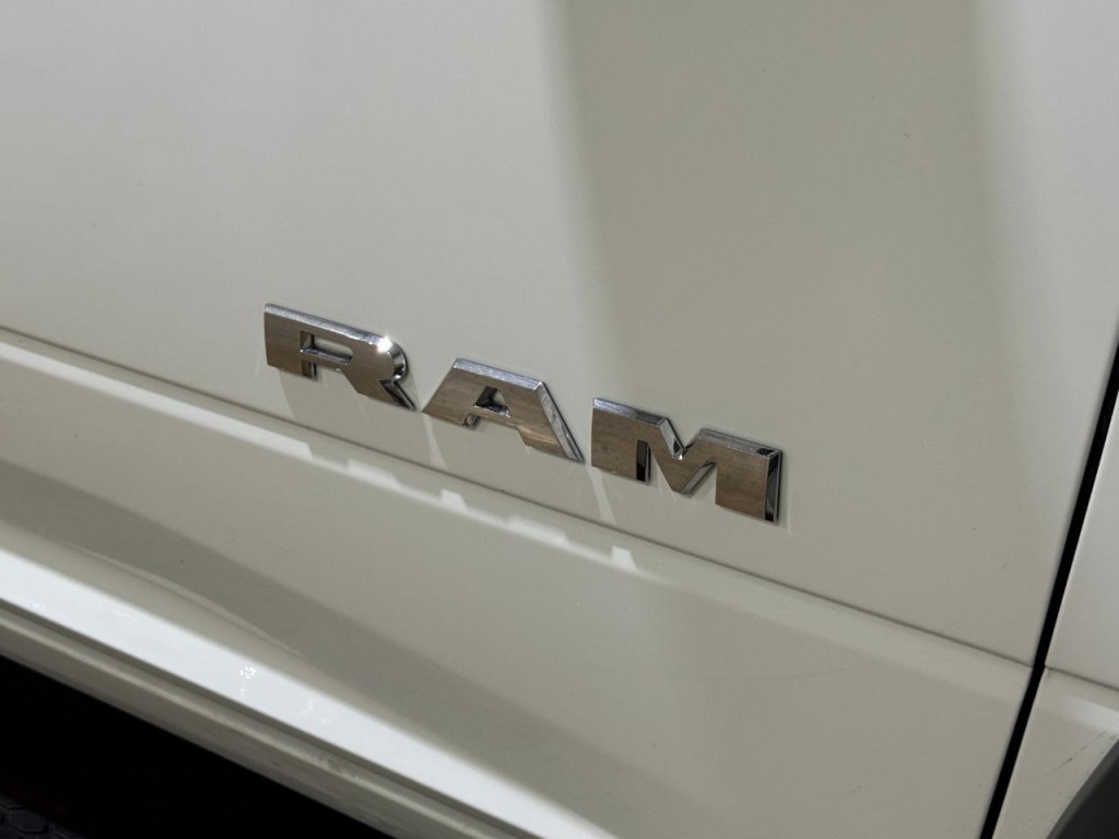 2022 RAM 5500 Image 63