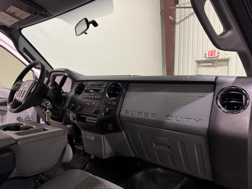 2016 Ford F-250 Image 11