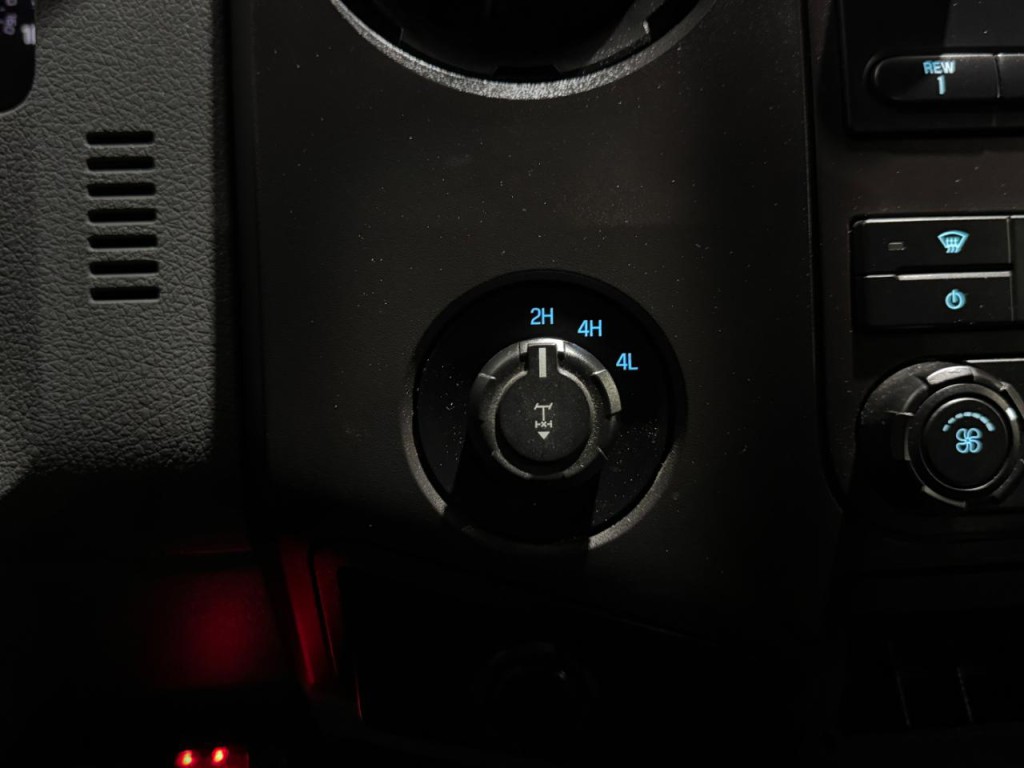 2016 Ford F-250 Image 21