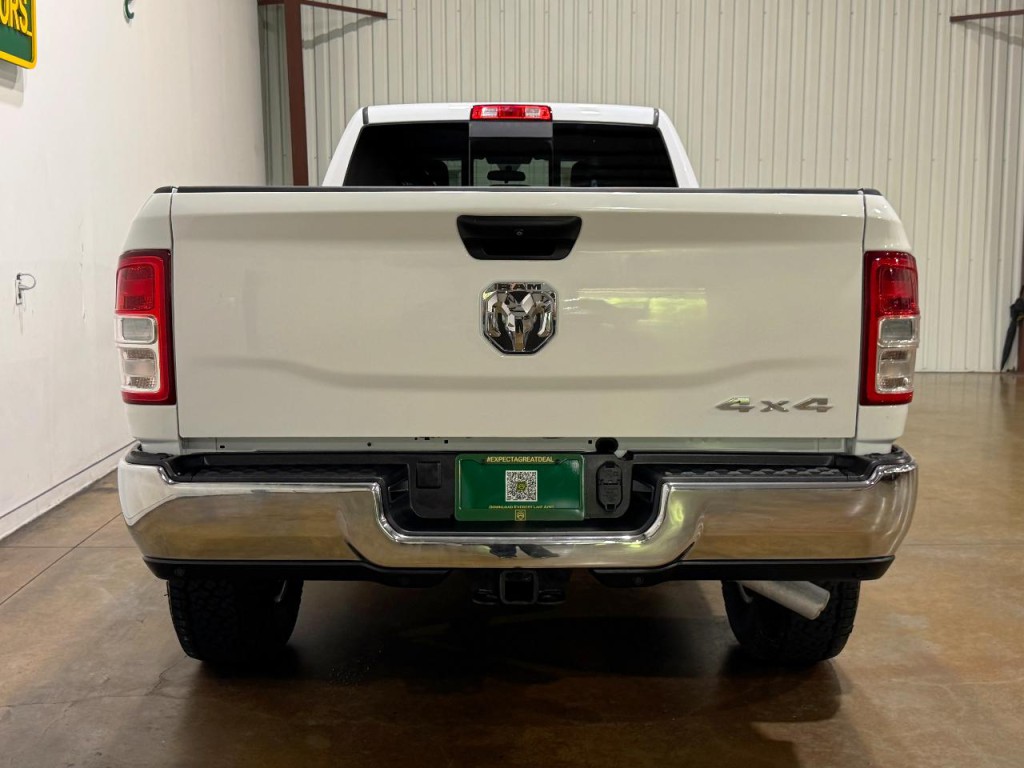 2022 RAM 2500 Image 7