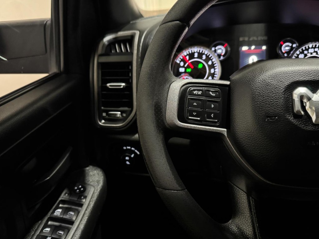 2022 RAM 2500 Image 23