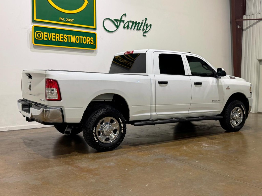 2022 RAM 2500 Image 8