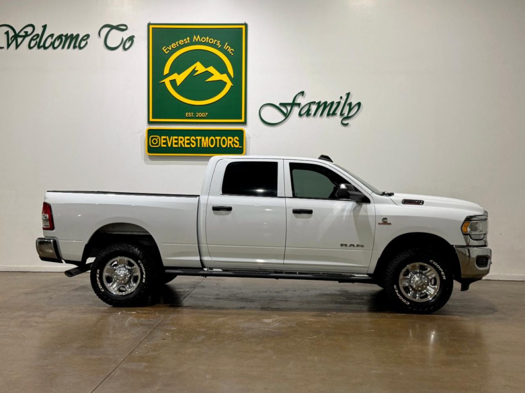 2022 RAM 2500 Image 9