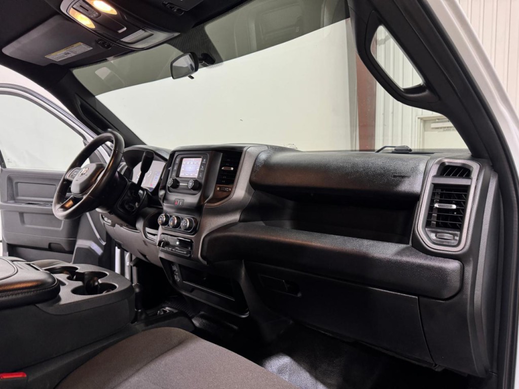 2022 RAM 2500 Image 11