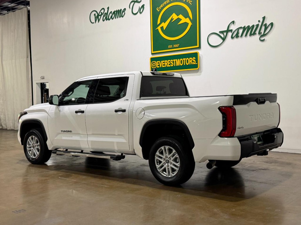 2022 Toyota Tundra Image 6