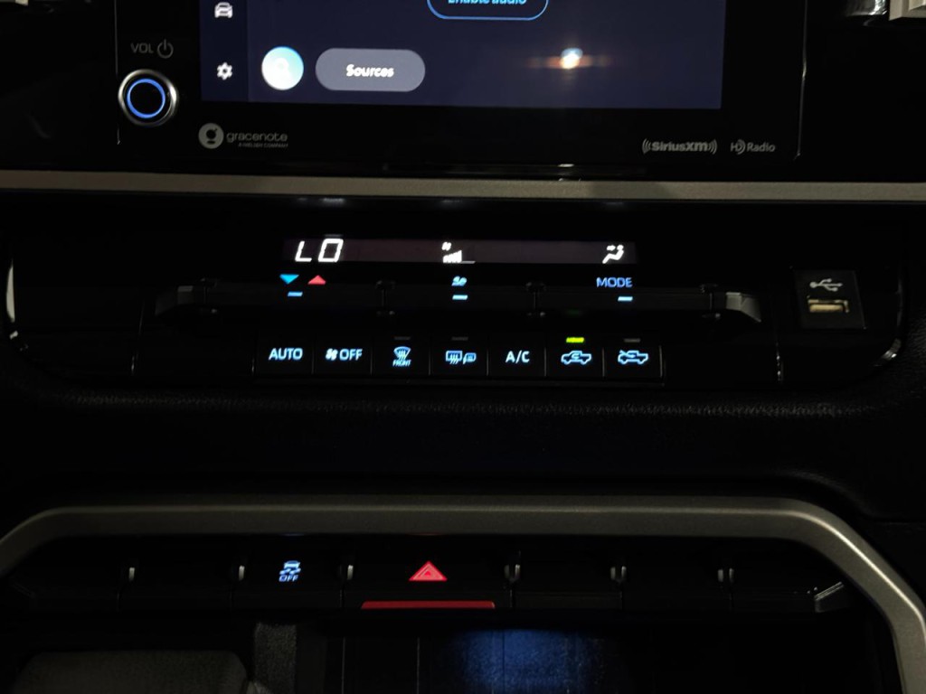 2022 Toyota Tundra Image 31