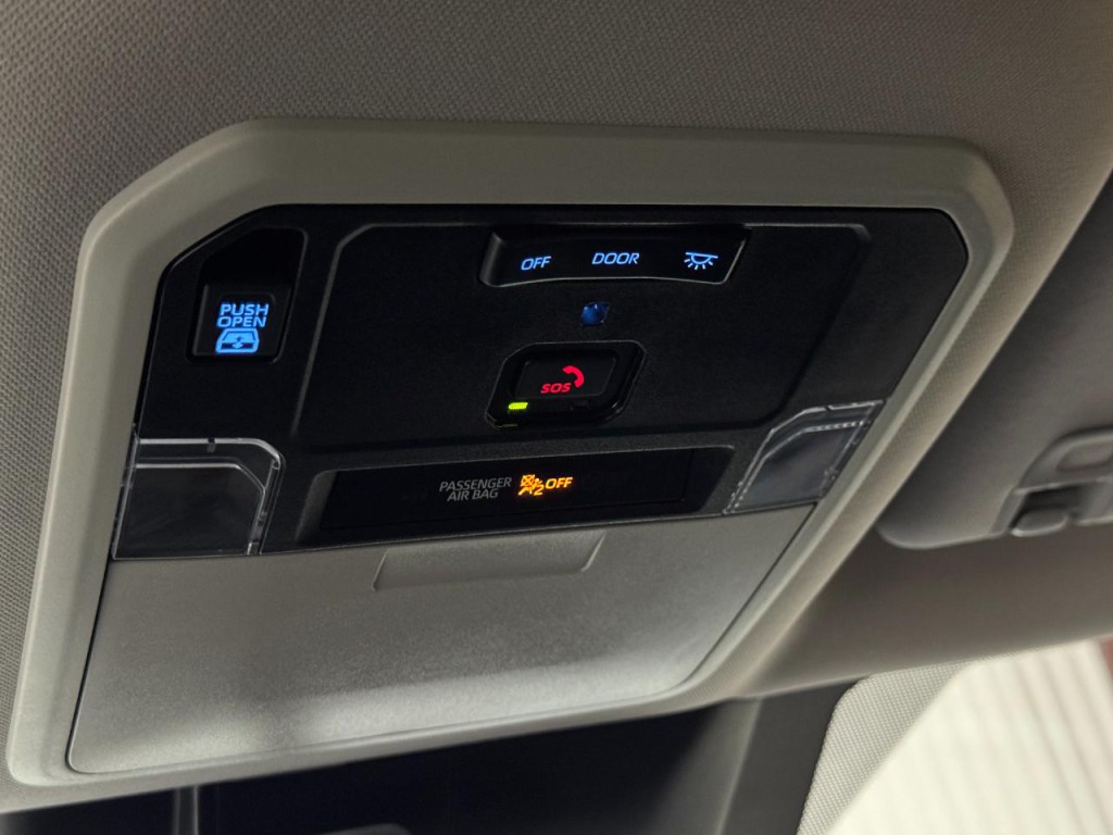 2022 Toyota Tundra Image 32
