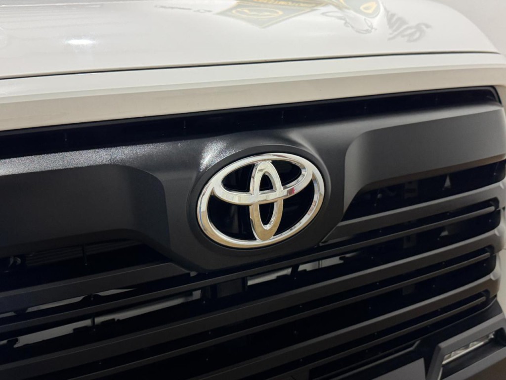 2022 Toyota Tundra Image 43