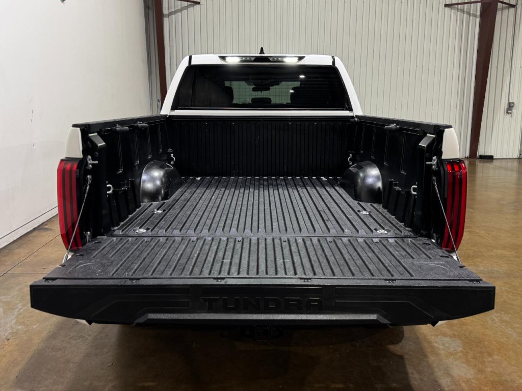 2022 Toyota Tundra Image 47