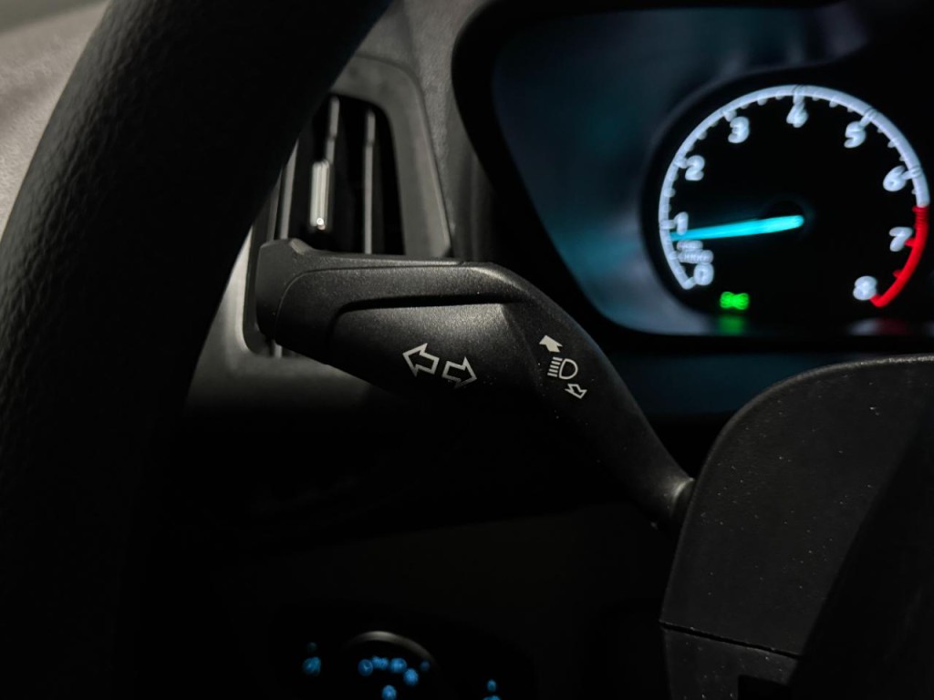 2022 Ford Transit Connect Image 17