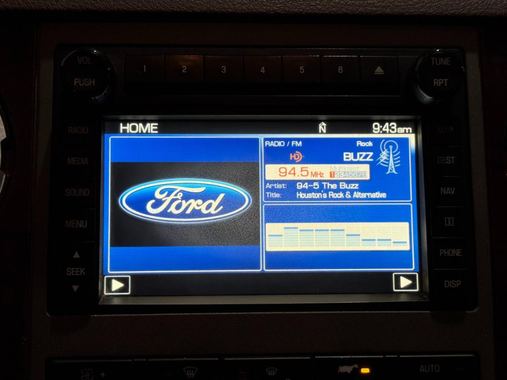 2012 Ford F-250 Image 9