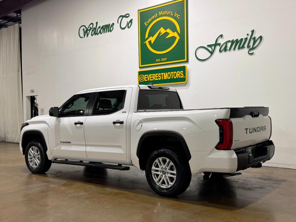 2024 Toyota Tundra Image 6