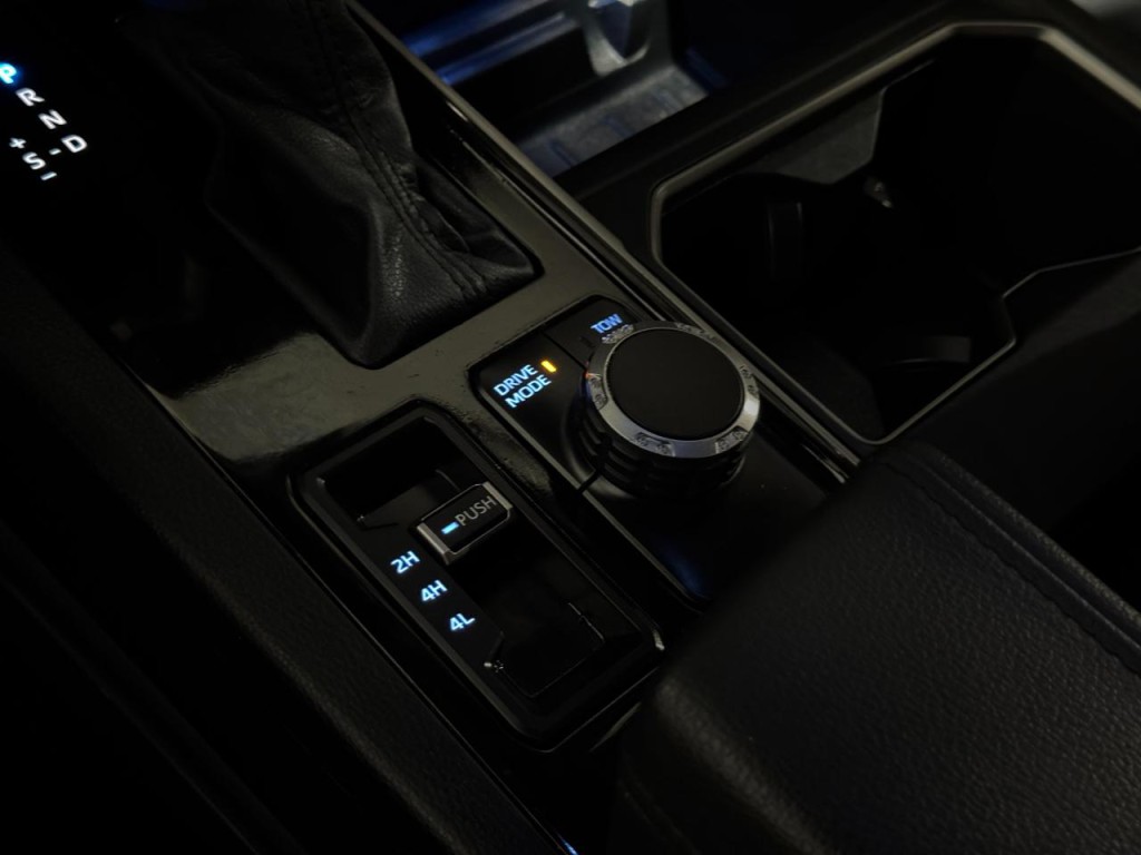 2024 Toyota Tundra Image 25