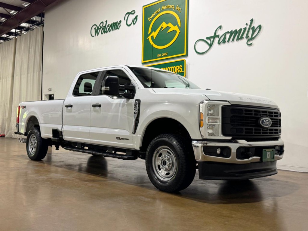 2024 Ford F-250 Image 2