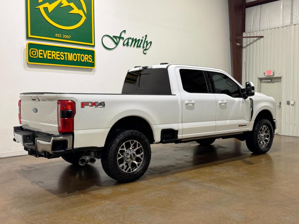 2023 Ford F-250 Image 8