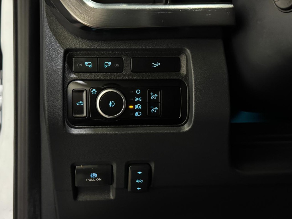2023 Ford F-250 Image 28