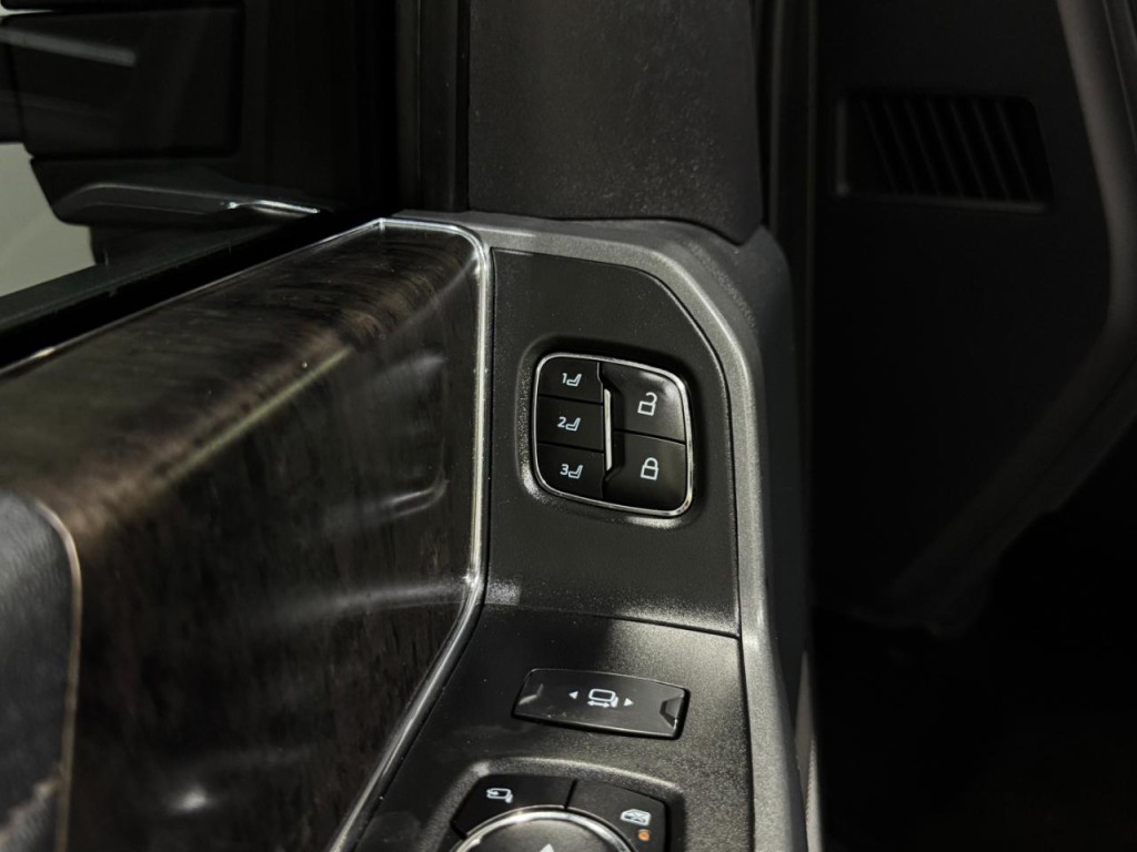 2023 Ford F-250 Image 30