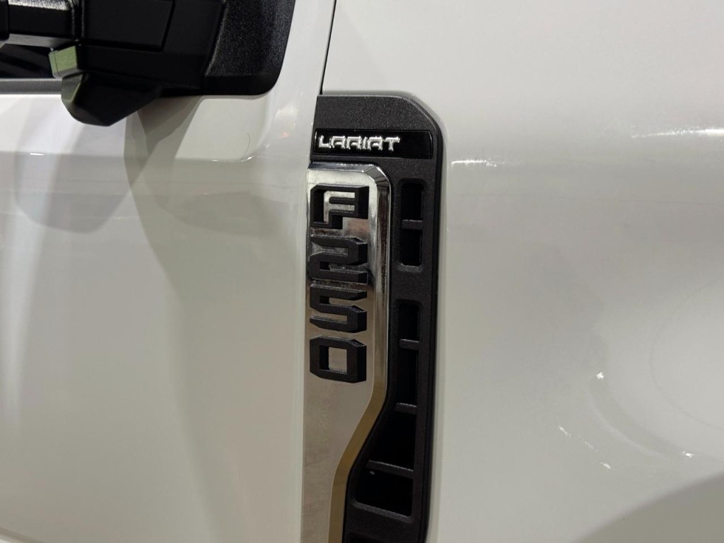 2023 Ford F-250 Image 74