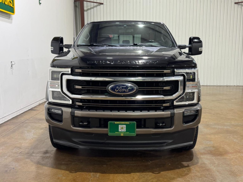2022 Ford F-250 Image 2