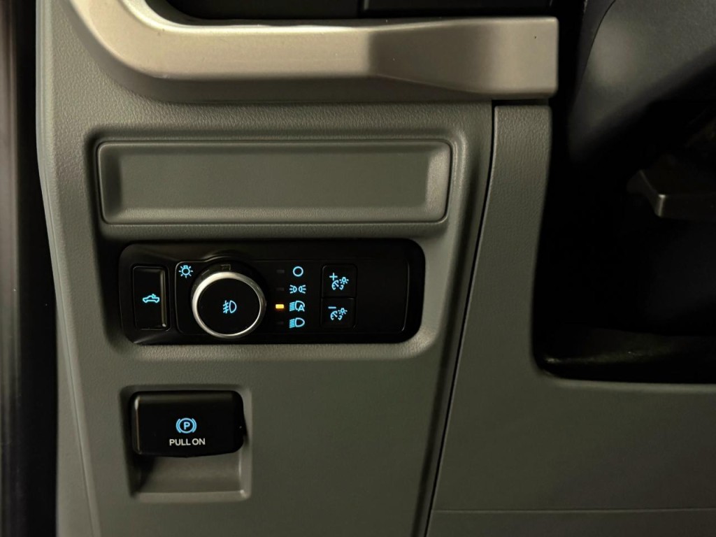 2022 Ford F-150 Image 32