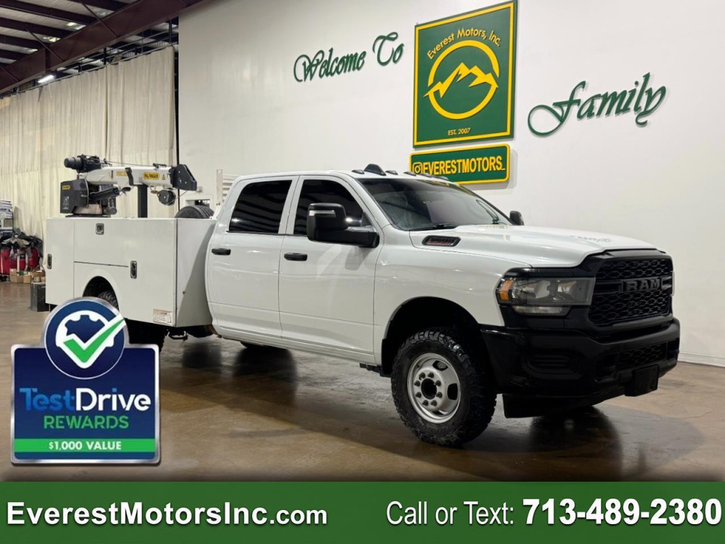 2023 RAM 3500 Image 1