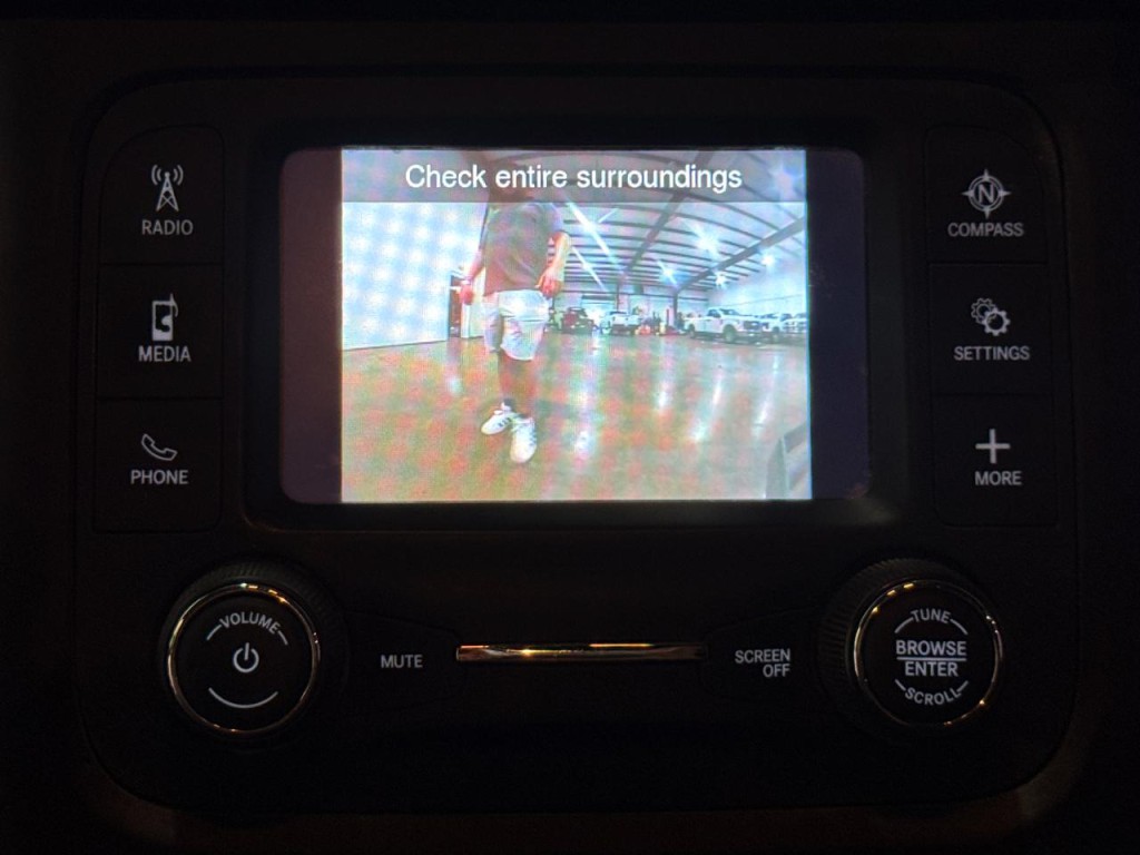 2023 RAM 3500 Image 16