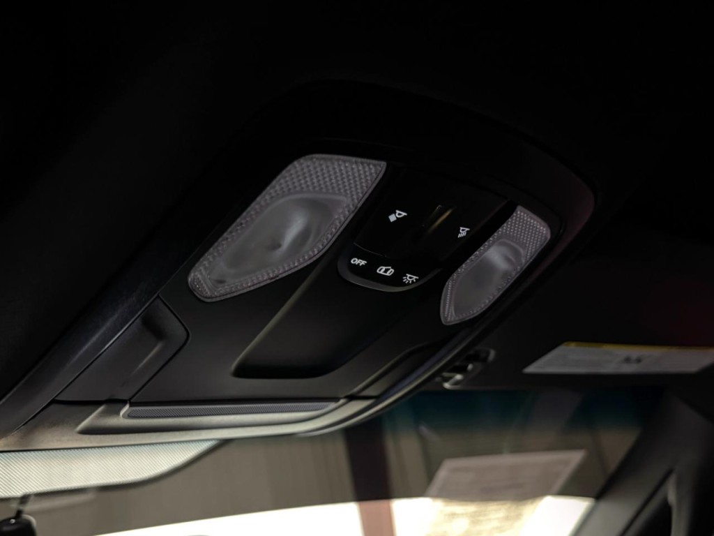 2023 RAM 3500 Image 35