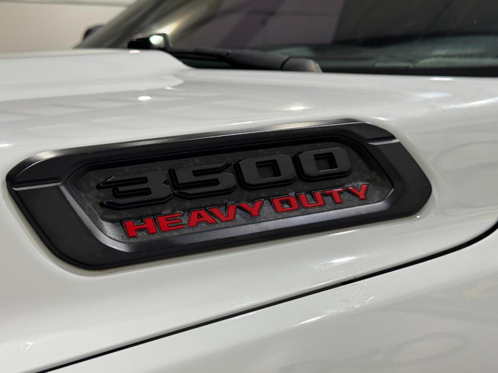 2023 RAM 3500 Image 57