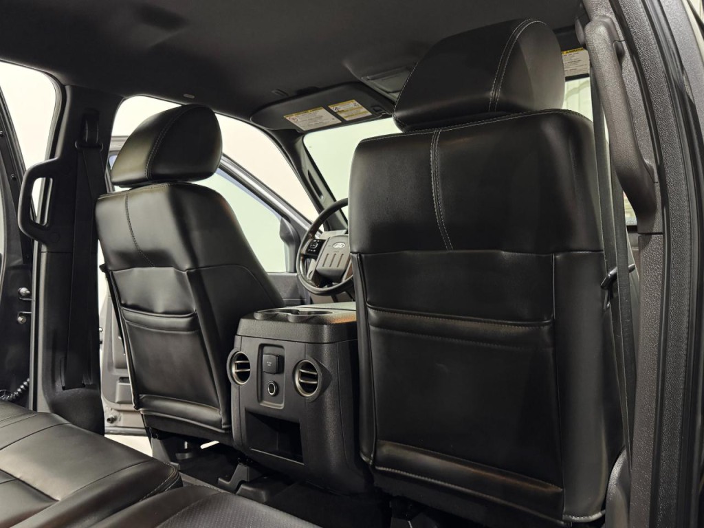 2011 Ford F-250 Image 14