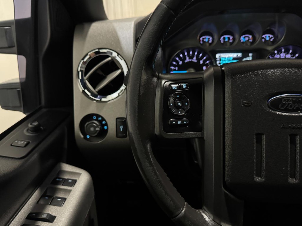 2011 Ford F-250 Image 21