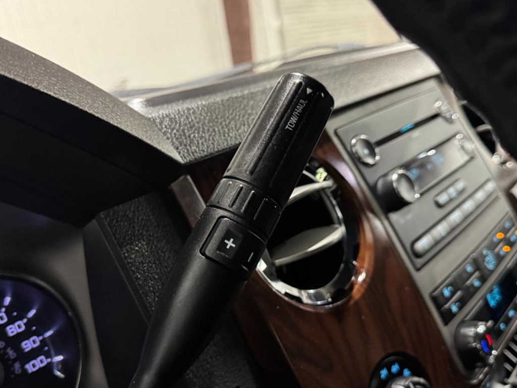 2011 Ford F-250 Image 24