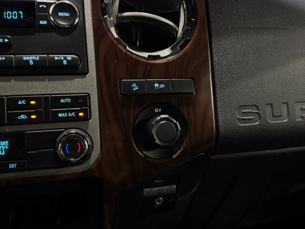 2011 Ford F-250 Image 26