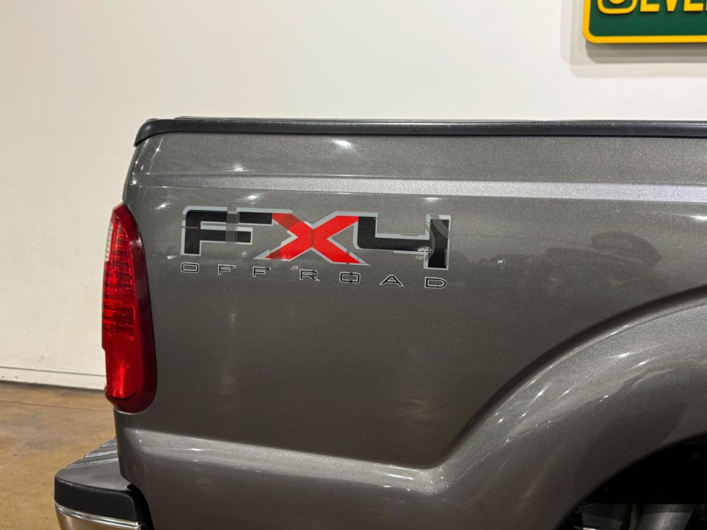 2011 Ford F-250 Image 35